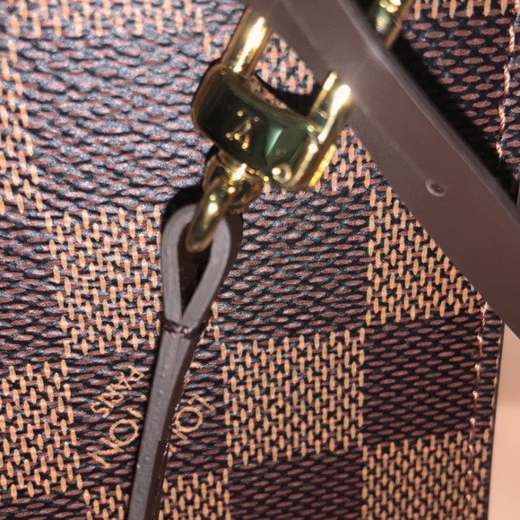 SOLD - Picture 3 of 7